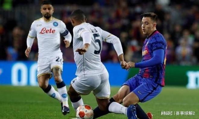 九游体育下载-穆古鲁扎赛事官方发布战术调整新规，老鹰争议不断！-九游体育下载